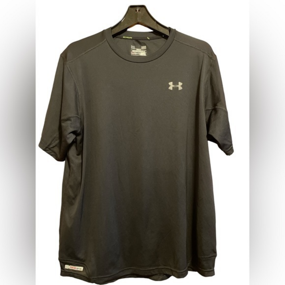 Under Armour Men’s Heat Gear Run Short Sleeve Athletic‎ Tee Shirt Black Large